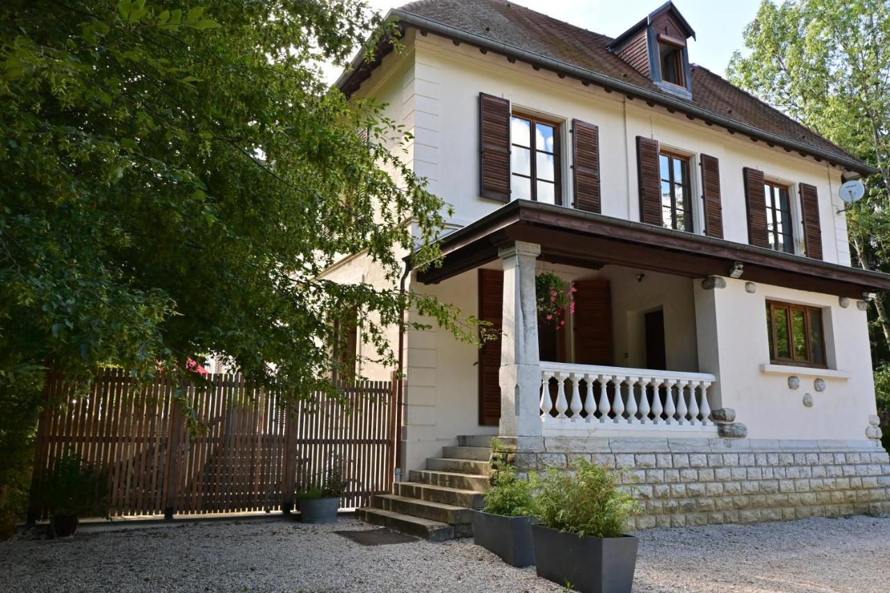 La Villa Du Papetier Boussieres Luaran gambar